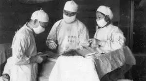 1958年上海廣慈(瑞金)醫(yī)院成功搶救一名燒傷患者